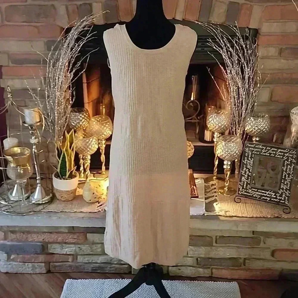 Rachel and Zoe Dress Semi Sheer - Picture 2 of 3